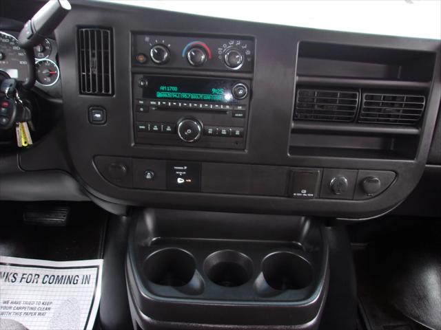 2016 Chevrolet Express LT