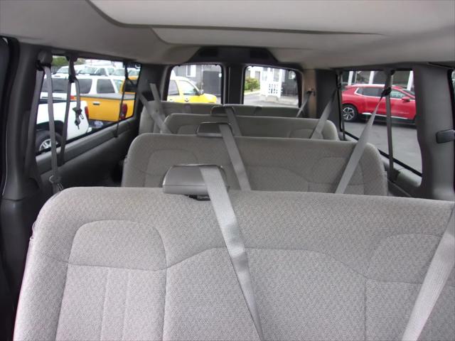 2016 Chevrolet Express LT