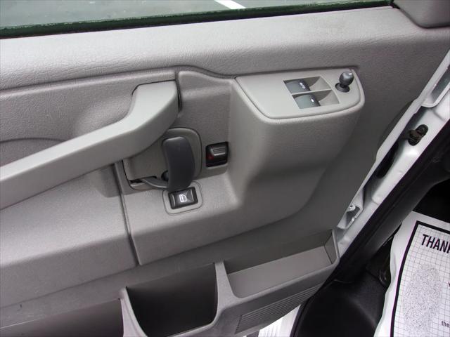2016 Chevrolet Express LT