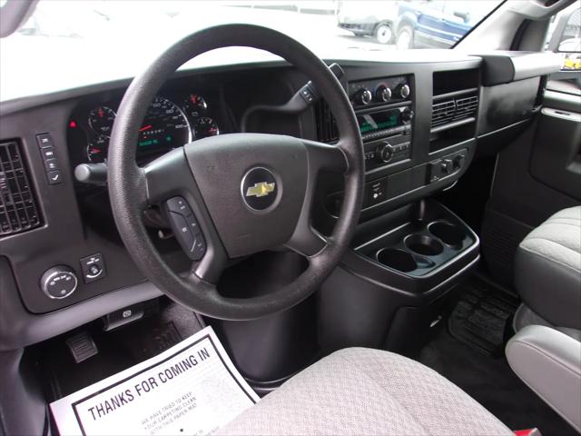 2016 Chevrolet Express LT
