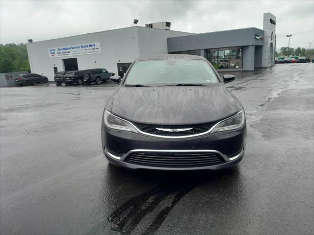 2017 Chrysler 200 Limited Platinum