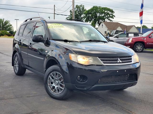 Used 2007 Mitsubishi Outlander For Sale in Waterford Twp, MI