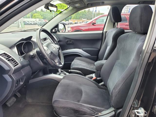 Used 2007 Mitsubishi Outlander For Sale in Waterford Twp, MI
