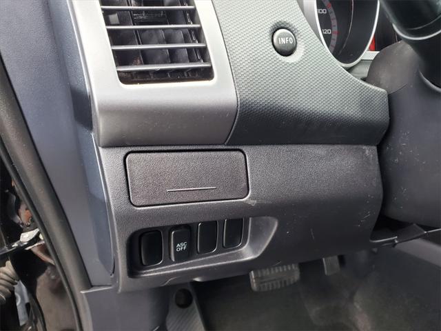 Used 2007 Mitsubishi Outlander For Sale in Waterford Twp, MI