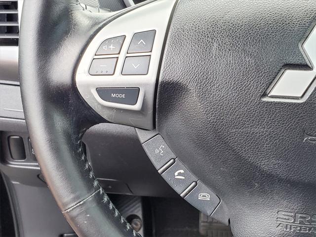 Used 2007 Mitsubishi Outlander For Sale in Waterford Twp, MI