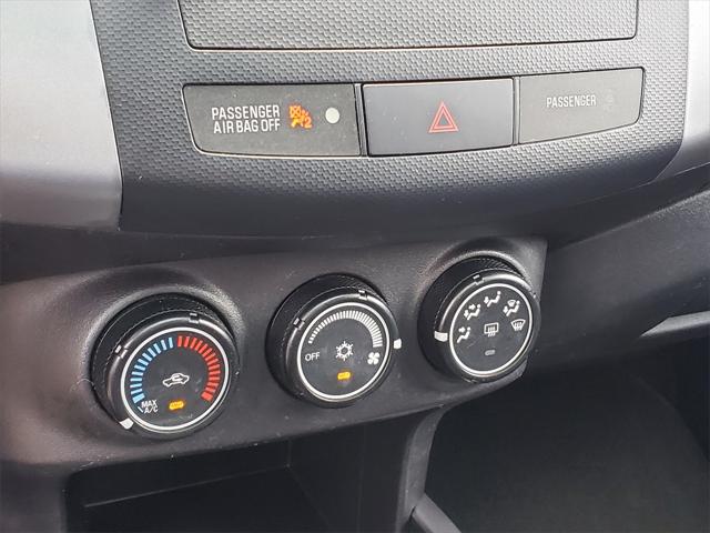 Used 2007 Mitsubishi Outlander For Sale in Waterford Twp, MI