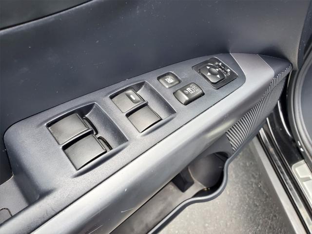 Used 2007 Mitsubishi Outlander For Sale in Waterford Twp, MI
