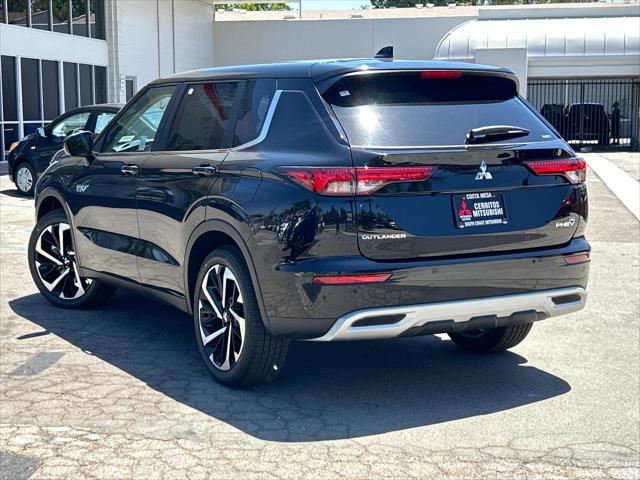 2025 Mitsubishi Outlander PHEV SE S-AWC