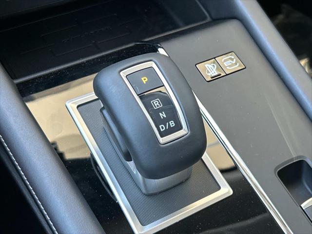 2025 Mitsubishi Outlander PHEV SE S-AWC