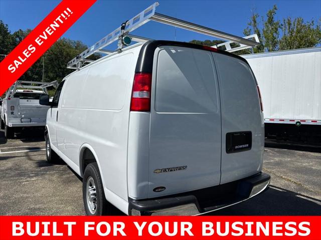 2025 Chevrolet Express Cargo Van RWD 2500 Regular Wheelbase WT