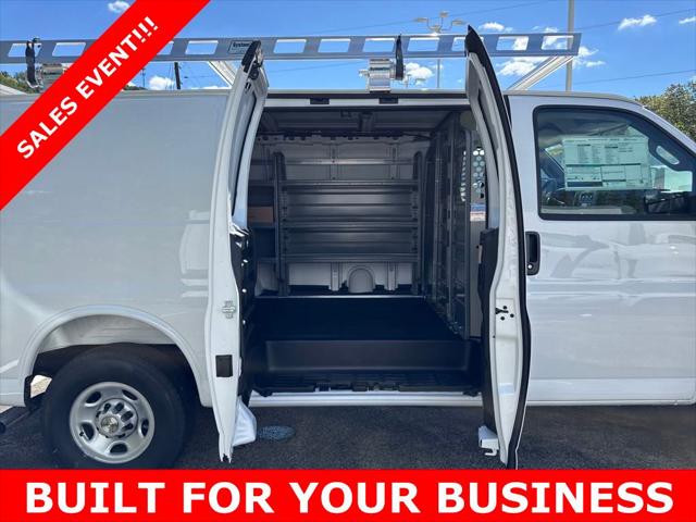 2025 Chevrolet Express Cargo Van RWD 2500 Regular Wheelbase WT