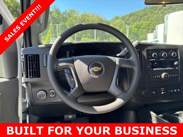 2025 Chevrolet Express Cargo Van RWD 2500 Regular Wheelbase WT