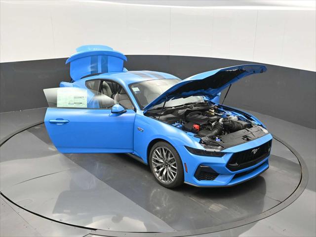 2025 Ford Mustang GT Premium Fastback