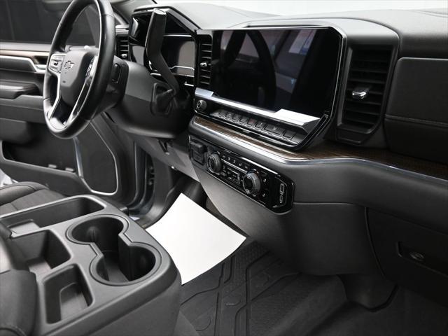 2023 Chevrolet Silverado 1500 4WD Crew Cab Short Bed RST