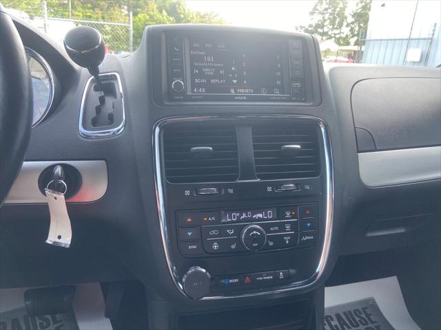 Used 2017 Dodge Grand Caravan For Sale in Muscle Shoals, AL