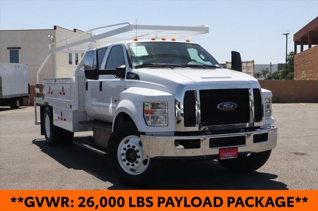 2016 Ford F-650 Base