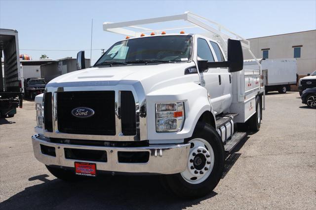 2016 Ford F-650 Base