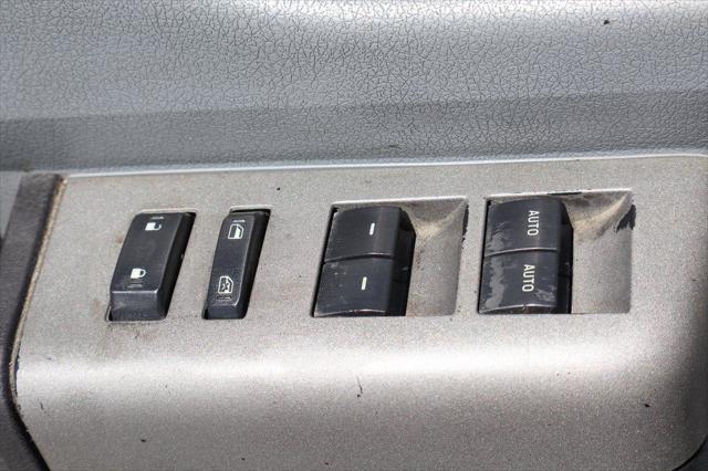 2016 Ford F-650 Base