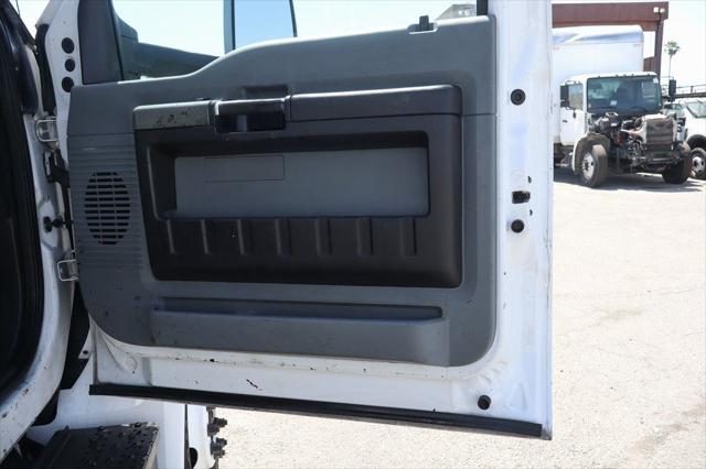 2016 Ford F-650 Base