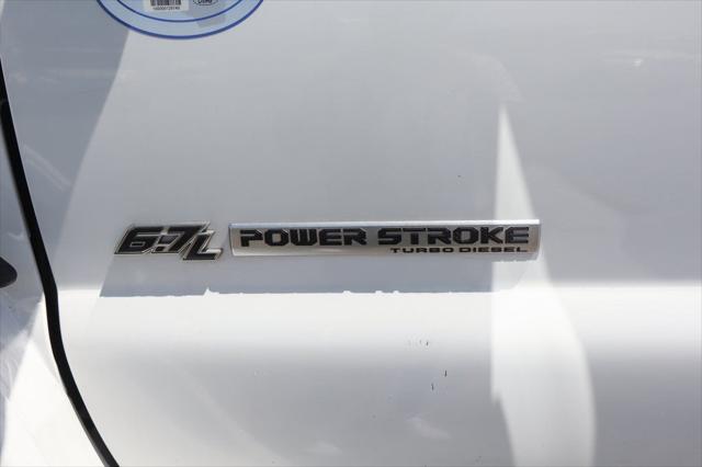 2016 Ford F-650 Base