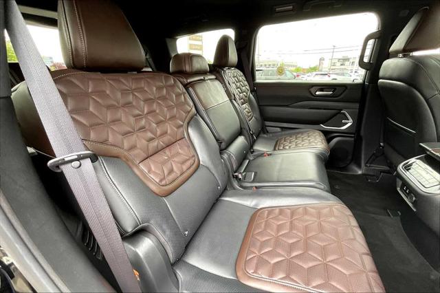 2025 Nissan Armada Platinum Reserve 4WD