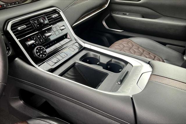 2025 Nissan Armada Platinum Reserve 4WD