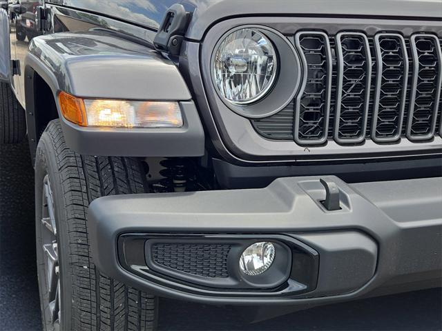 2025 Jeep Gladiator GLADIATOR SPORT S 4X4