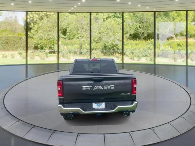 2026 Ram 1500 Tradesman Crew Cab 4x4 5'7" Box