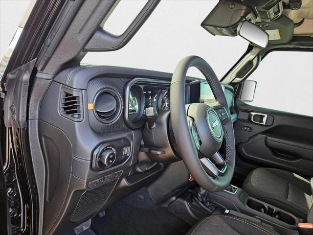 2025 Jeep Gladiator GLADIATOR MOJAVE 4X4