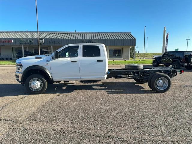 2025 RAM Ram 5500 Chassis Cab RAM 5500 TRADESMAN CHASSIS CREW CAB 4X4 84 CA