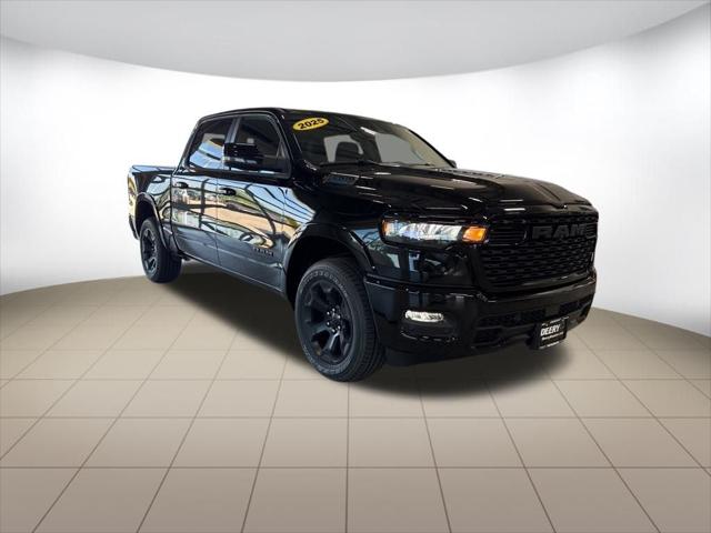 2025 RAM Ram 1500 RAM 1500 BIG HORN CREW CAB 4X4 57 BOX