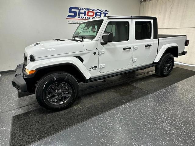 2025 Jeep Gladiator GLADIATOR SPORT S 4X4
