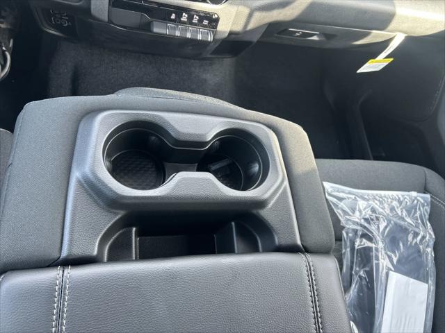 2025 RAM Ram 1500 RAM 1500 TRADESMAN CREW CAB 4X4 57 BOX