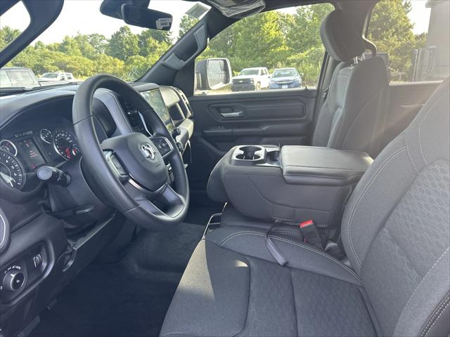 2025 RAM Ram 1500 RAM 1500 TRADESMAN CREW CAB 4X4 57 BOX