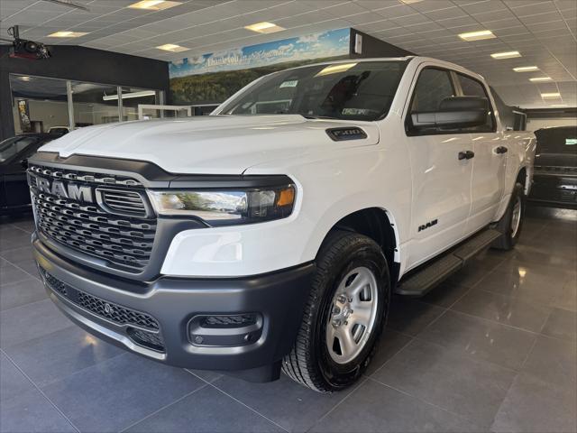 2025 RAM Ram 1500 RAM 1500 TRADESMAN CREW CAB 4X4 57 BOX