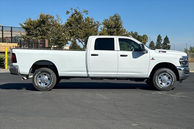 2025 RAM Ram 2500 RAM 2500 TRADESMAN CREW CAB 4X4 8 BOX