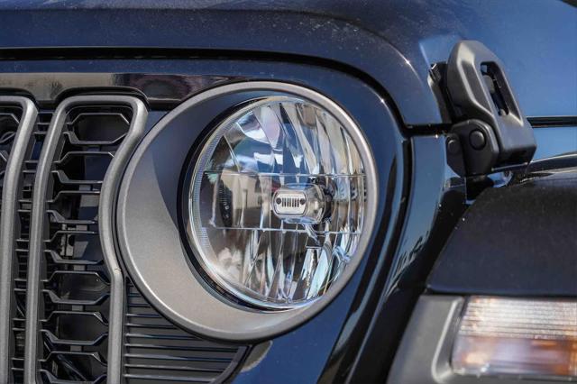 2025 Jeep Gladiator GLADIATOR SPORT S 4X4