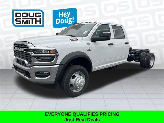 2025 RAM Ram 5500 Chassis Cab RAM 5500 TRADESMAN CHASSIS CREW CAB 4X4 84 CA