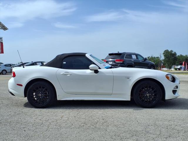 2017 Fiat 124 Spider Classica