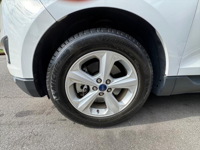 2018 Ford Edge SE