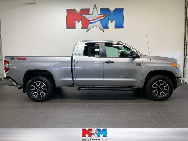 2017 Toyota Tundra SR5 5.7L V8