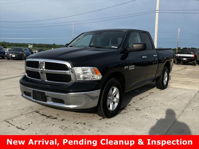 2017 RAM 1500 SLT Quad Cab 4x4 64 Box