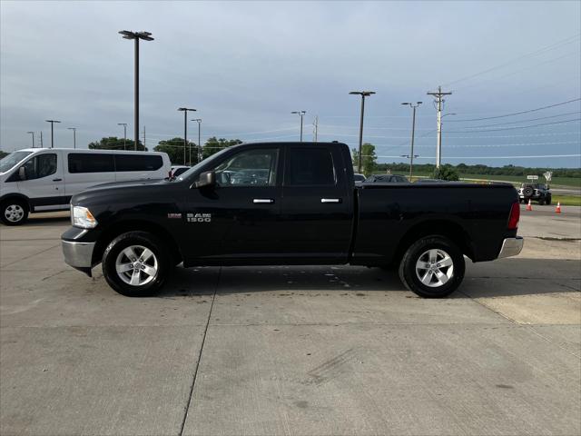2017 RAM 1500 SLT Quad Cab 4x4 64 Box