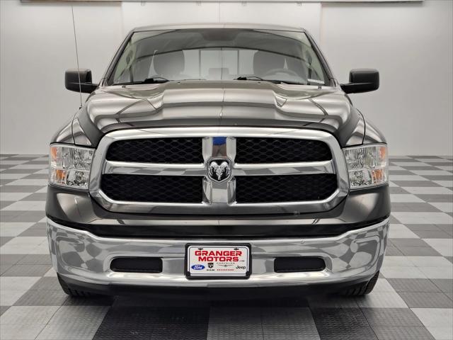2017 RAM 1500 SLT Quad Cab 4x4 64 Box