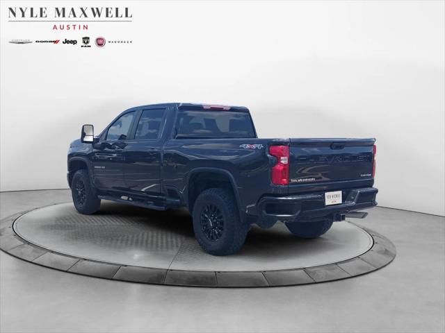 2024 Chevrolet Silverado 2500HD 4WD Crew Cab Standard Bed Custom