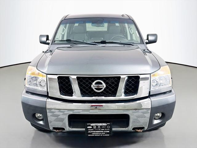2014 Nissan Titan SV
