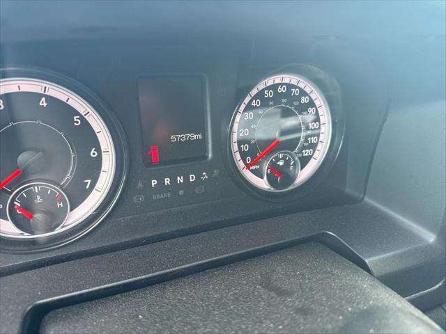 2022 RAM 1500 Classic SLT Crew Cab 4x2 57 Box