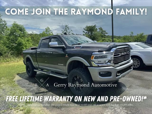 2022 RAM 2500 Laramie Crew Cab 4x4 64 Box