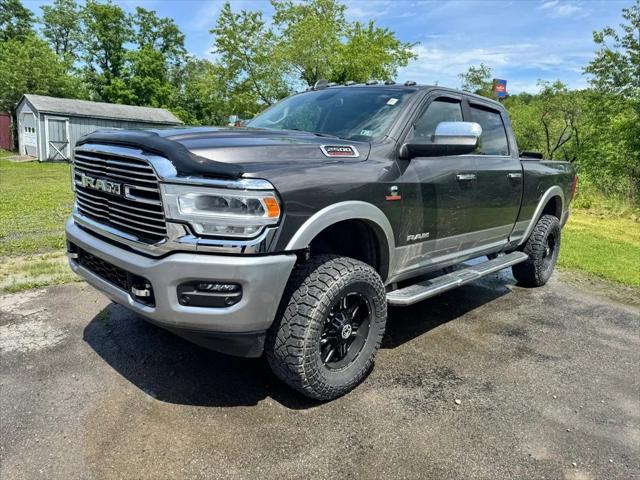2022 RAM 2500 Laramie Crew Cab 4x4 64 Box