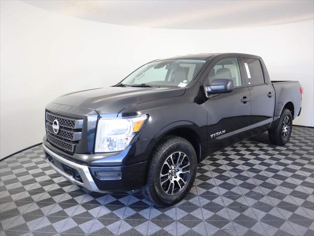 2023 Nissan TITAN Crew Cab SV 4x4 2023 Nissan TITAN Crew Cab SV 4x4